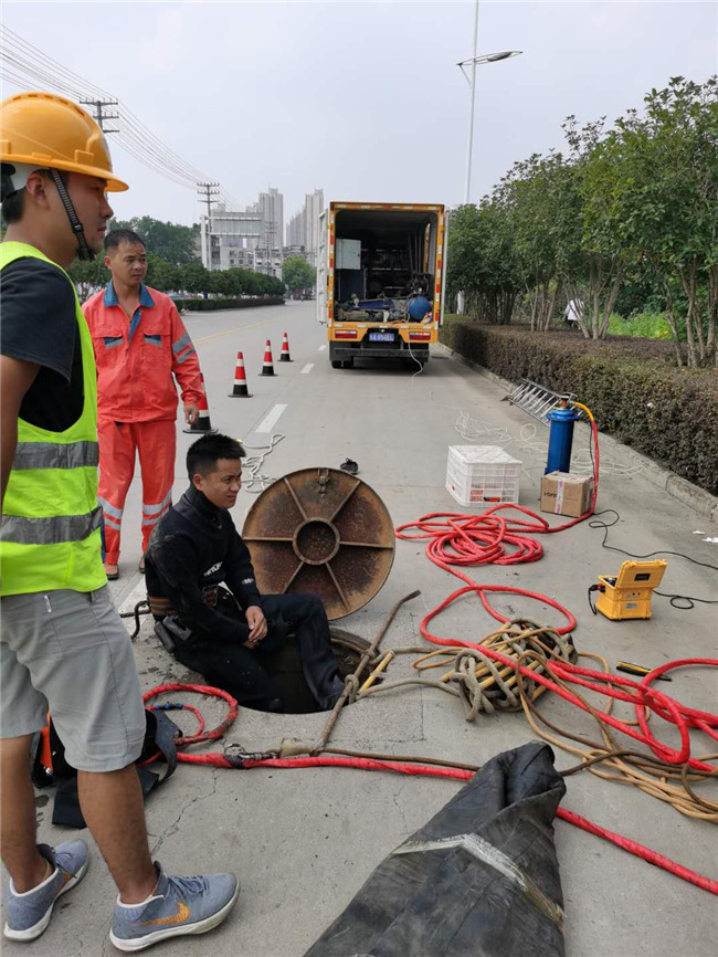 怀安翻衬法管道修复技术主要工序